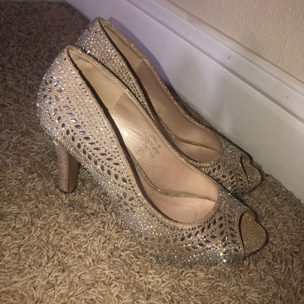 Gold Sparkle Heels! ✨